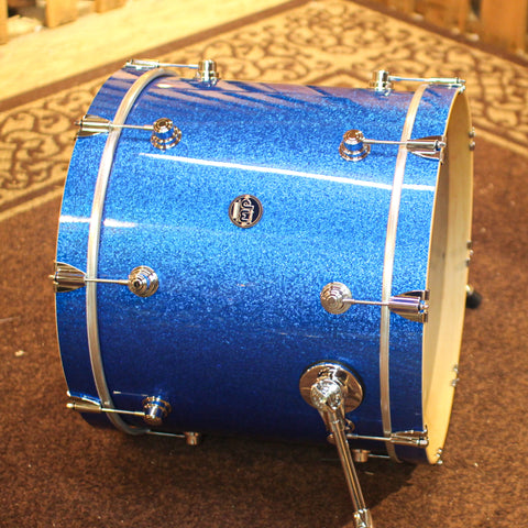 DW Performance Blue Sparkle Bass Drum - 16x20