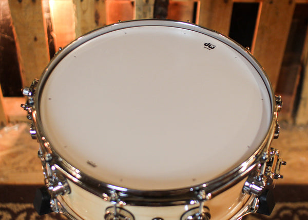 DW 5.5x14 Collector's Maple VLT Natural Lacquer Snare Drum - SO#1424773
