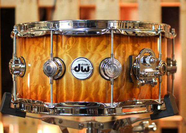 DW 6.5x14 Collector's Maple 333 Almond Burst over Super Quilted Maple Snare Drum - SO#1434411
