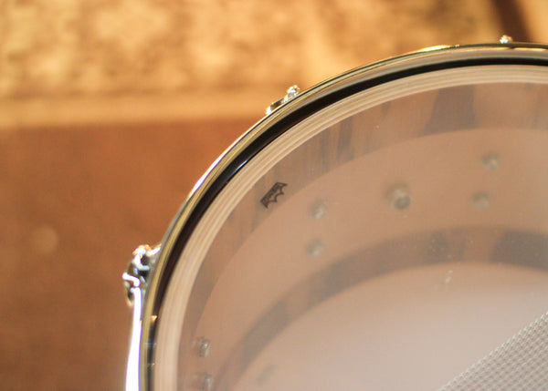 DW 6.5x14 Collector's Maple VLT Rich Red Burst over Tigerwood Snare Drum - SO#1430539