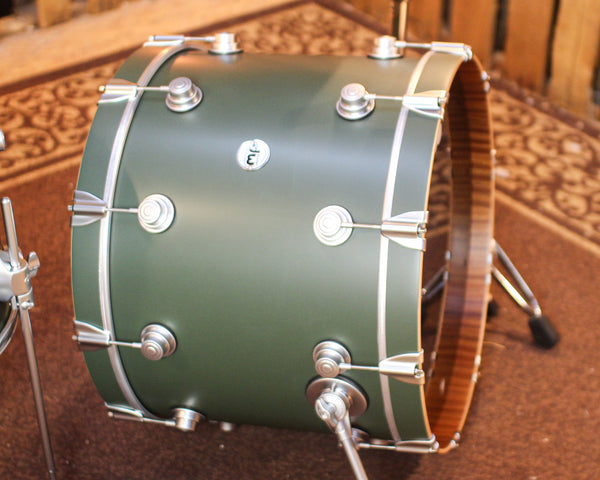 DW Collector's Maple Mahogany Army Green Hard Satin Drum Set - 22,10,12,14,16 - SO#1439018