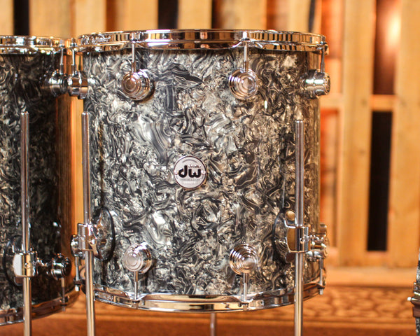 DW Collector's Maple SSC Silver Abalone Drum Set - 22,8,10,12,14,16 - SO#1425650