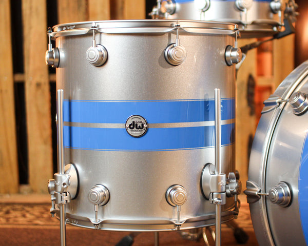DW Collector's Maple SSC Silver Metallic w/ Honolulu Blue Rally Stripe Drum Set - 24,13,16,14sn - SO#1414967