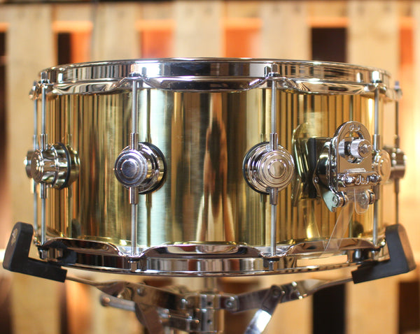 DW 6.5x14 Collector's Polished Bell Brass Snare Drum - DRVN6514SPC