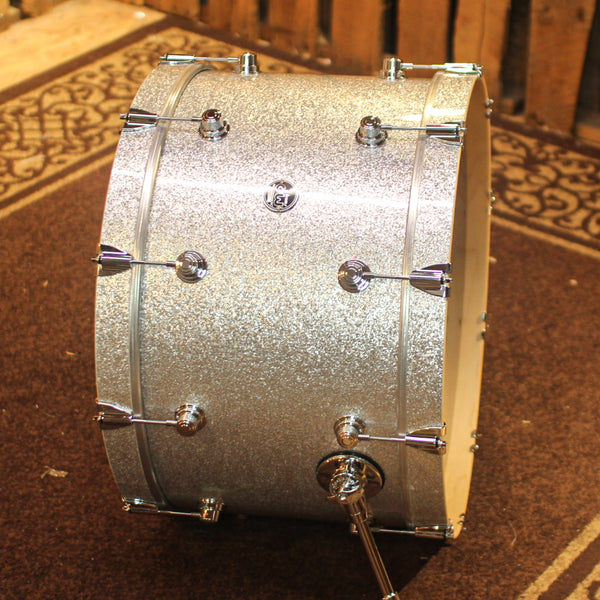 DW Performance Silver Sparkle Bass Drum - 14x24
