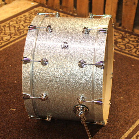 DW Performance Silver Sparkle Bass Drum - 14x24