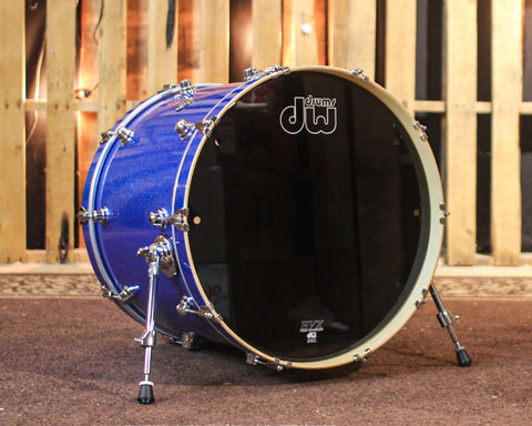 DW Performance Blue Sparkle Bass Drum - 18x22