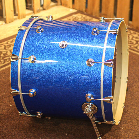 DW Performance Blue Sparkle Bass Drum - 18x22