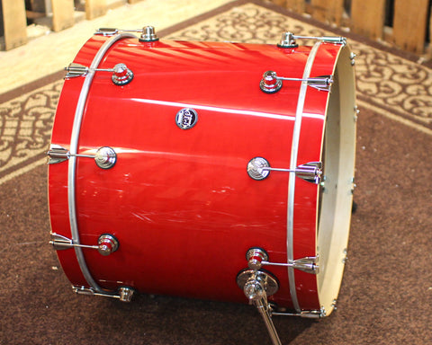 DW Performance Candy Apple Bass Drum - 18x22