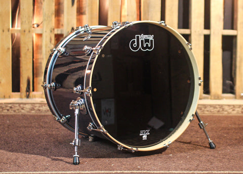 DW 18x22 Performance Chrome Shadow Bass Drum