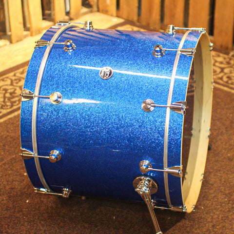 DW Performance Blue Sparkle Bass Drum - 18x24