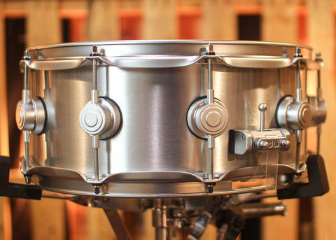 DW 5.5x14 Collector's 1mm Thin Aluminum Snare Drum w/ Satin Chrome - DRVM5514SVS