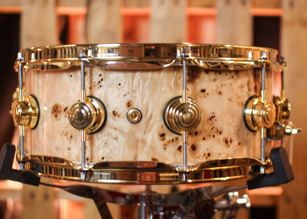 DW 5.5x14 Collector's Jazz Series Maple Gum Natural Lacquer over Mapa Burl Snare Drum - SO#1409989