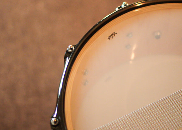 DW 5.5x14 Collector's Maple VLT Natural Lacquer over Mapa Burl Snare Drum - SO#1409987