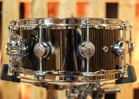 DW 5.5x14 Collector's Polished Black Nickel over Brass Snare Drum - DRVB5514SVC