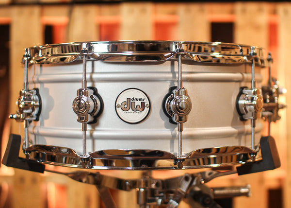 DW 5.5x14 Design Matte Aluminum Snare Drum - DDSD5514MACR