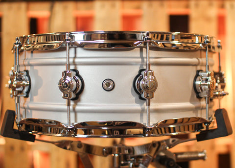 DW 5.5x14 Design Matte Aluminum Snare Drum - DDSD5514MACR