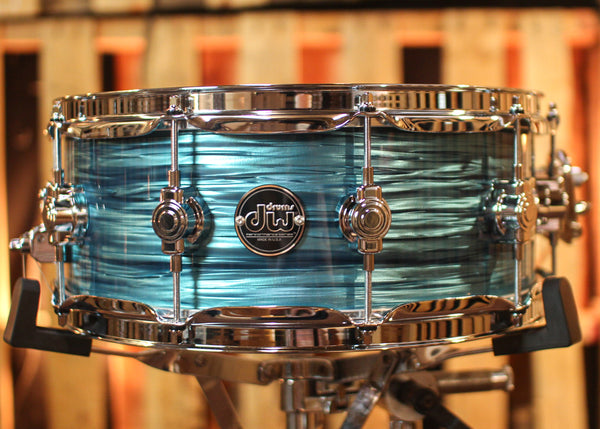 DW Performance Turquoise Oyster Snare Drum   5.5x