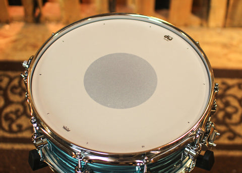 DW Performance Turquoise Oyster Snare Drum - 5.5x14