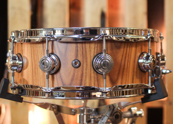 DW 5x14 Collector's Maple 333 Natural Hard Satin over Santos Rosewood Snare Drum - SO#1448314