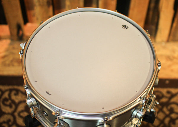 DW 6.5x14 Collector's 1mm Thin Aluminum Snare Drum w/ Satin Chrome - DRVM6514SVS
