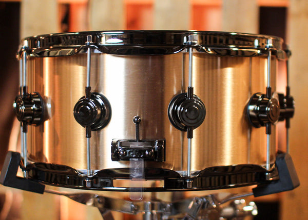 DW 6.5x14 Collector's 3mm Brushed Bell Bronze Snare Drum w/ Black Nickel Hardware - DRVZ6514SVN