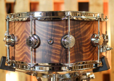 DW 6.5x14 Collector's Maple 333 Natural Hard Satin over Vavona Snare Drum - SO#1424760