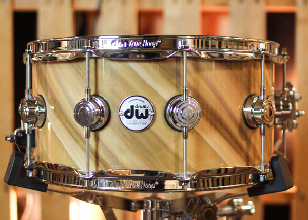 DW 6.5x14 Collector's Maple 333 Natural Lacquer over Twisted Rainbow Snare Drum - SO#1424079