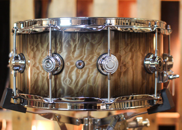 DW 6.5x14 Collector's 333 Candy Black Burst over Quilted Maple Snare Drum - SO#1444646