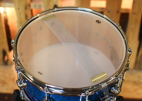 DW 6.5x14 Collector's Maple 333 Regal to Royal Blue Burst over Birdseye Maple Snare Drum - SO#1444850