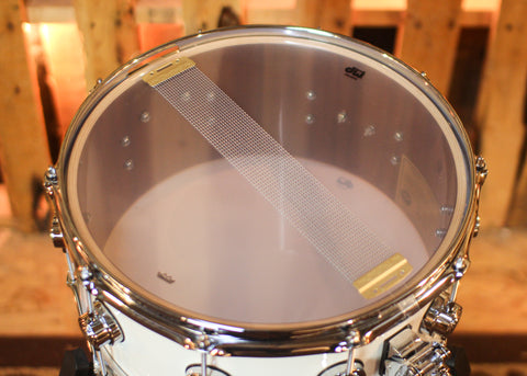 DW 6.5x14 Collector's Maple Mahogany Solid White Lacquer Snare Drum - SO#1444635