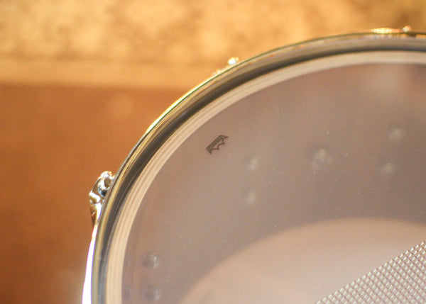 DW 6.5x14 Collector's Maple Mahogany Solid White Lacquer Snare Drum - SO#1444635