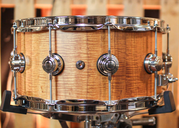 DW 6.5x14 Collector's Maple VLT Natural Hard Satin over Koa Snare Drum - SO#1357780