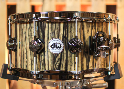 DW 6.5x14 Collector's Maple VLT Royal Ebony Snare Drum - SO#1344436