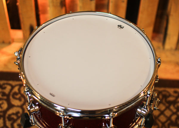 DW 6.5x14 Collector's Maple VLT Ruby Glass Snare Drum - SO#1452253