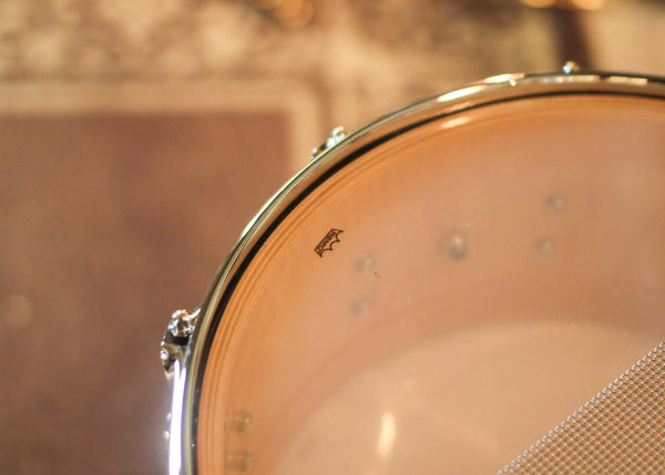 DW 6.5x14 Collector's Maple VLT Silver Abalone Snare Drum - SO#1425651