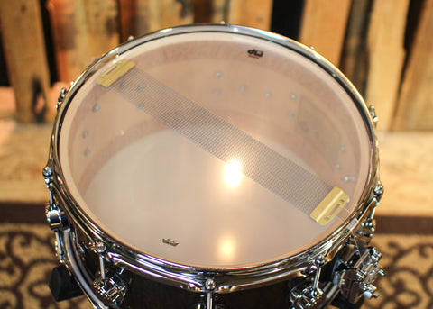 DW 6.5x14 Collector's Maple VLT Transparent Candy Black over Quilted Moabi Snare Drum - SO#1344163