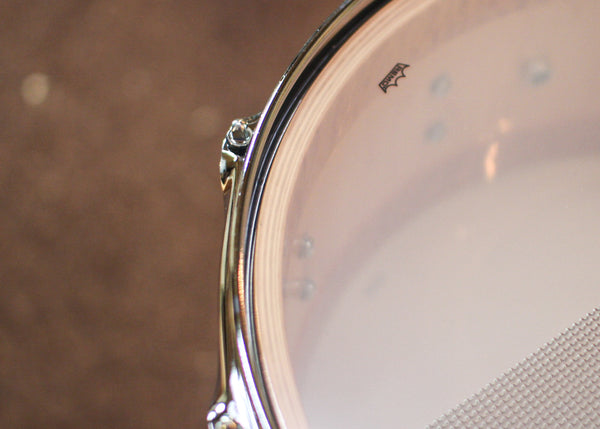 DW 6.5x14 Collector's Maple VLT Transparent Candy Black over Quilted Moabi Snare Drum - SO#1344163