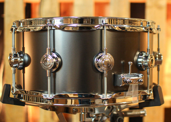 DW 6.5x14 Collector's Satin Black over Brass Snare Drum - DRVD6514SVCBK
