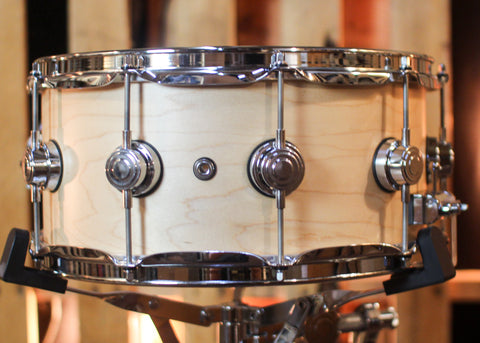 DW 6.5x14 Collector's Standard Maple Natural Satin Oil Snare Drum - SO#1444896