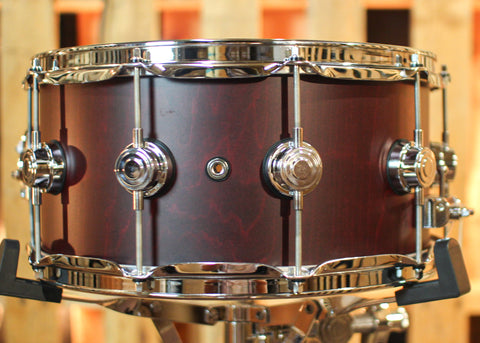 DW 6.5x14 Collector's Maple VLT Deep Cherry Satin Oil Snare Drum - SO#1318344