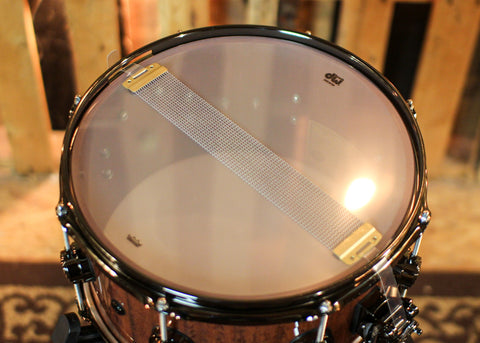 DW 7x13 Collector's Purpleheart VLT Natural Lacquer over Red Tigerwood Snare Drum - SO#1410002