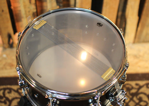 DW 7x13 Collector's Satin Black over Brass Snare Drum - DRVD0713SVCBK
