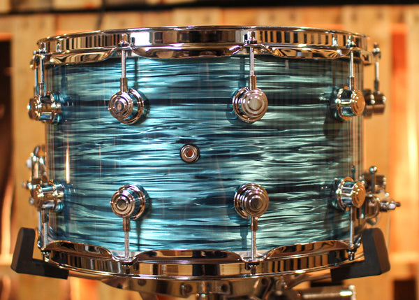DW Performance Turquoise Oyster Snare Drum - 8x14