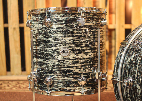 DW Collector's Maple 333 Black Oyster Glass Drum Set - 22,13,16 - SO#1325145