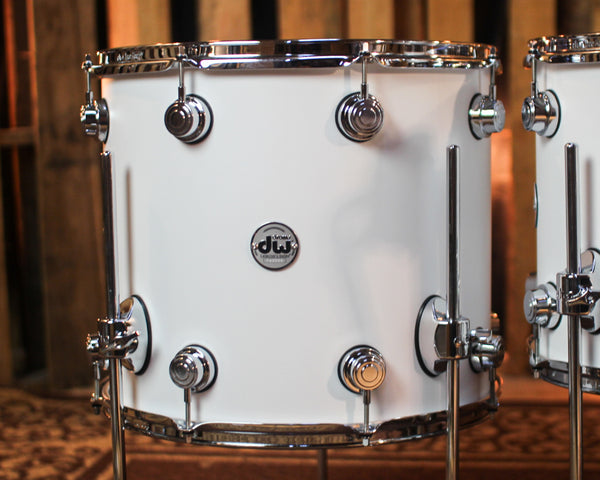 DW Collector's 333 Matte White Hard Satin Drum Set - 22,10,12,14,16 - SO#1410361