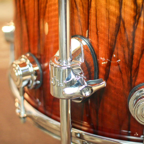 DW Collector's Maple 333 Tequila Sunrise Fade over Black Limba Drum Set - 22,10,12,14,16 - SO#1430088