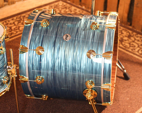 DW Collector's Maple Mahogany Turquoise Oyster Drum Set - 22,8,10,12,14,16 - SO#1417215