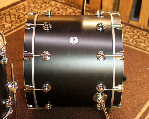 DW Collector's Maple SSC Ebony Satin Oil Drum Set - 22,10,12,16 - SO#1379889