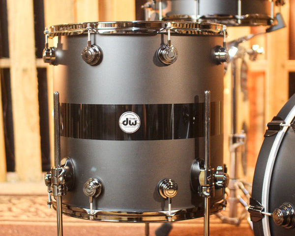 DW Collector's Maple SSC Matte Black Pearl w/ Gloss Black Rally Stripe Drum Set - 22,13,16,14sn - SO#1435202